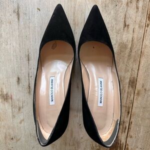 Manolo Blahnik BB Pointed Toe Pump size 10